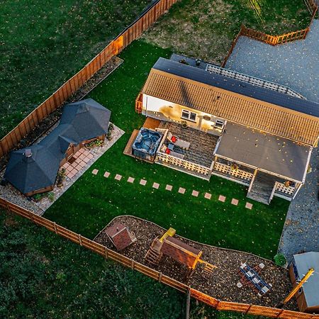 Bespoke Holiday Home With Private Pool And Hot Tub, Sleeps 8 Ref 34073P Кингс-Линн Экстерьер фото