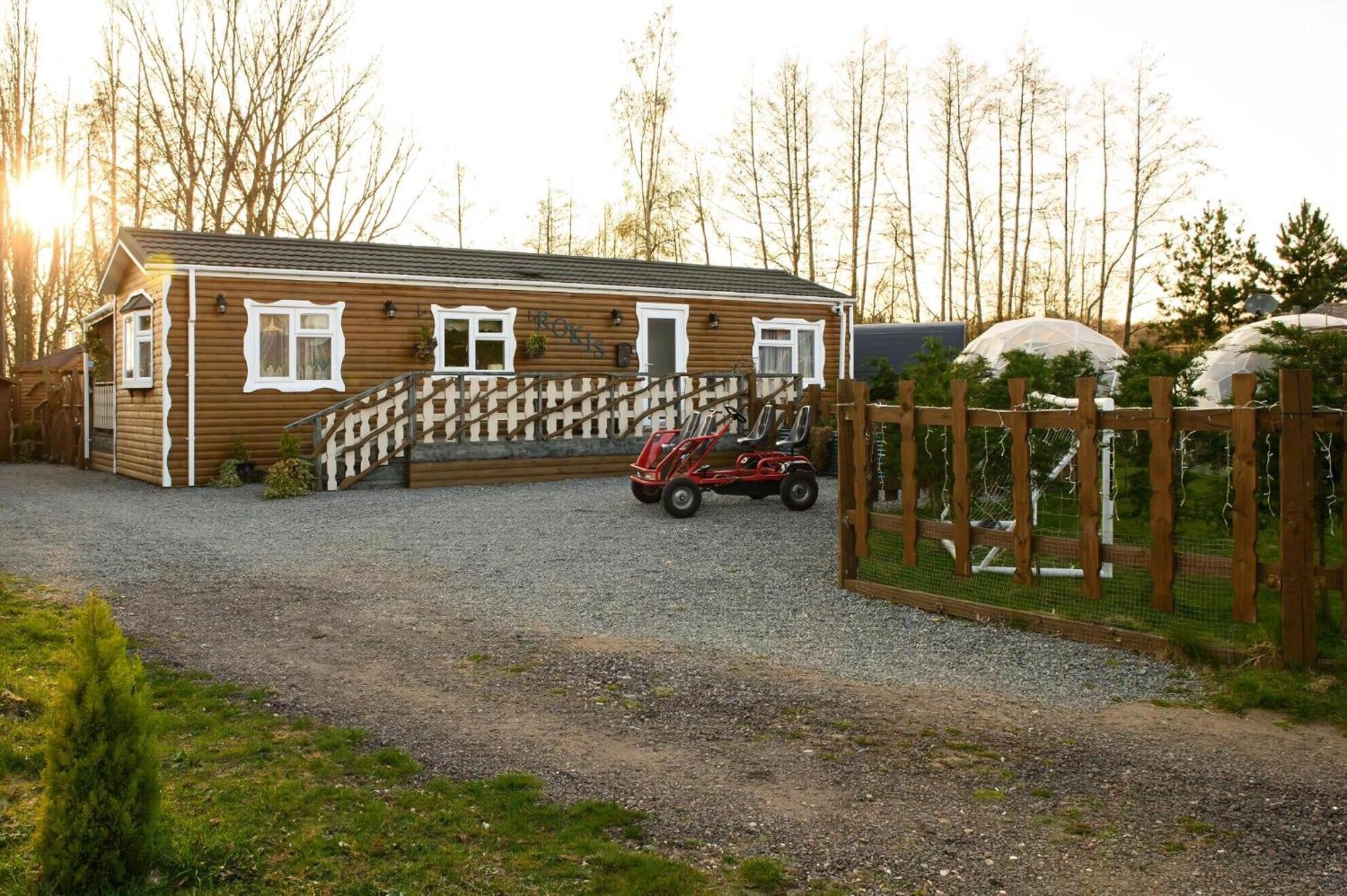 Bespoke Holiday Home With Private Pool And Hot Tub, Sleeps 8 Ref 34073P Кингс-Линн Экстерьер фото